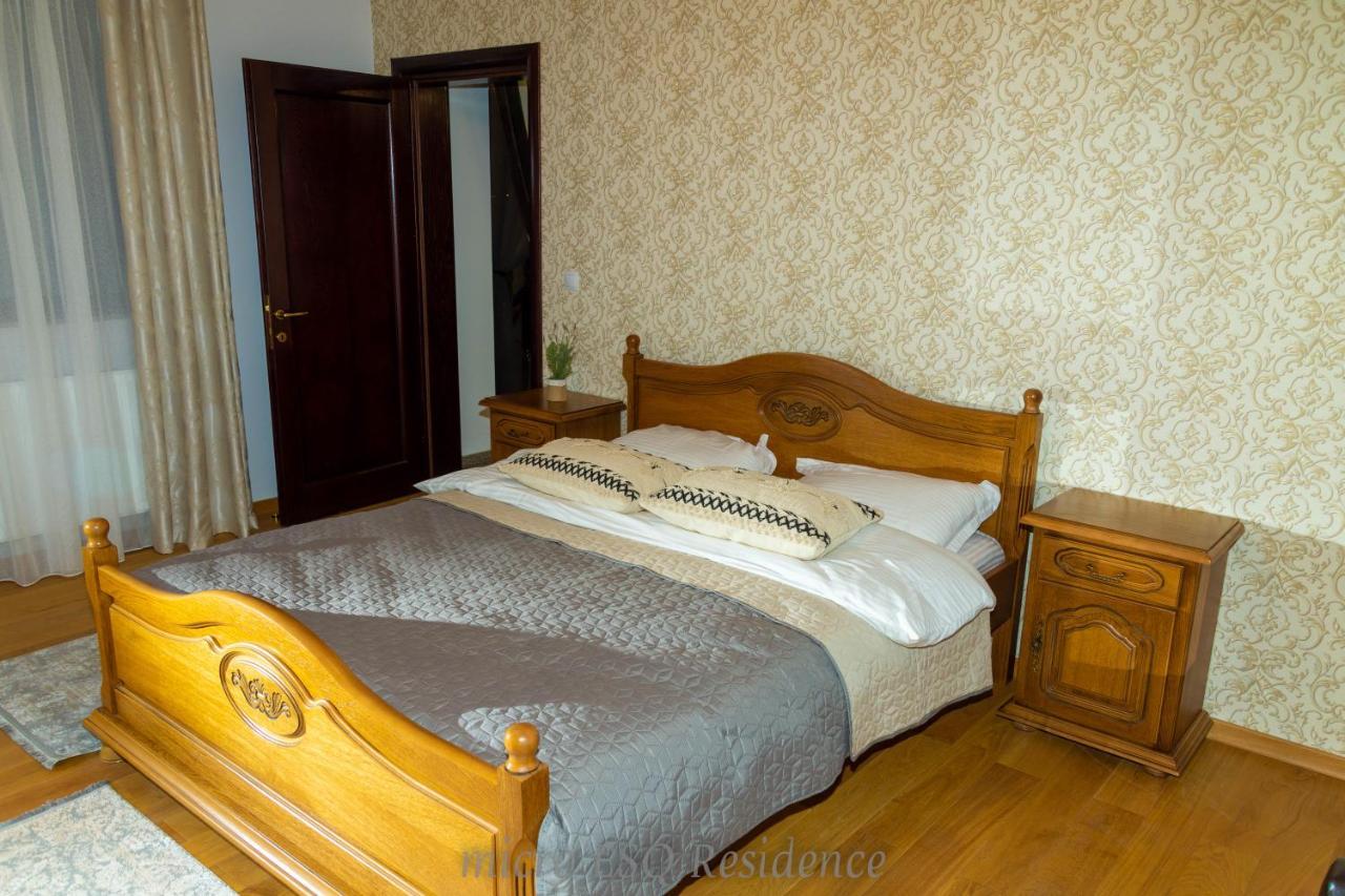 Micro Esq Residence Câmpulung Moldovenesc المظهر الخارجي الصورة