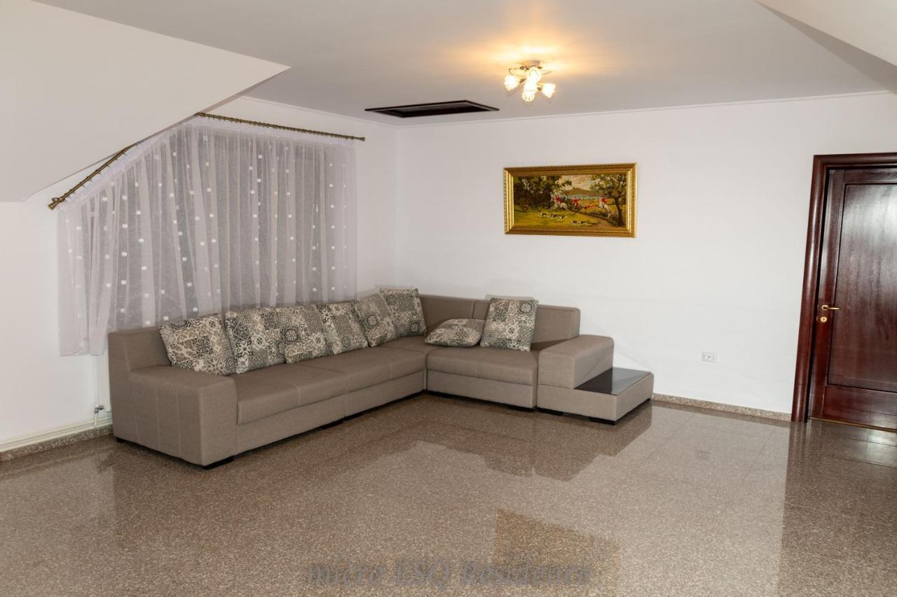 Micro Esq Residence Câmpulung Moldovenesc المظهر الخارجي الصورة